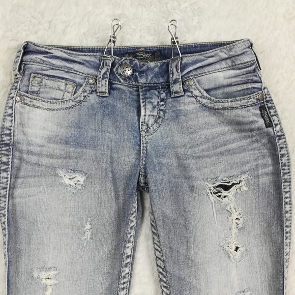 Silver Jeans Womens Tuesday Capri Blue Denim Light Wash Distressed Patch Low 28 - Picture 9 of 10
